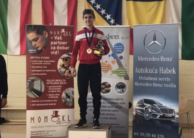 Zlato, srebro i dvije bronce osvojili su hrvači Podravke u Sesvetskom Kraljevcu