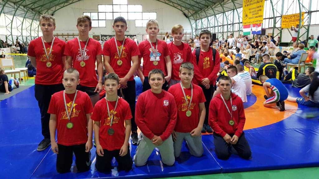 Osam medalja osvojili su hrvači Podravke u Mađarskoj