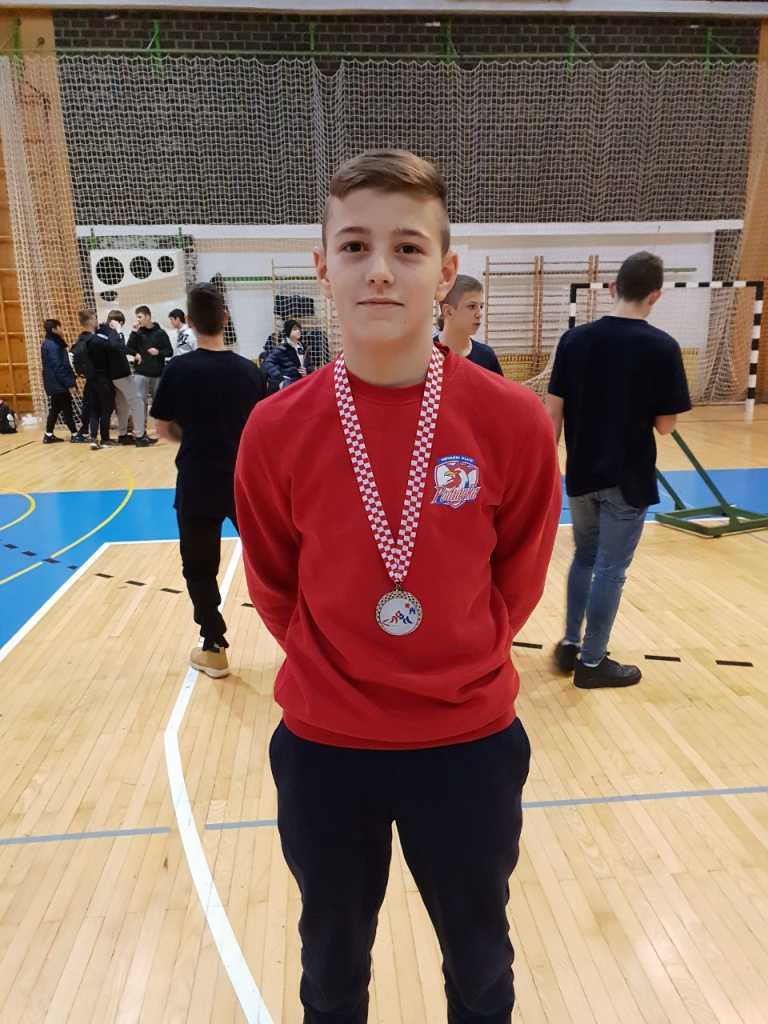 Ivan Adžaga, jedini do medalje na Međunarodnom Božićnom turniru u Zagrebu